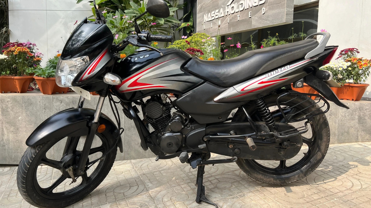 1.TVS Metro 100